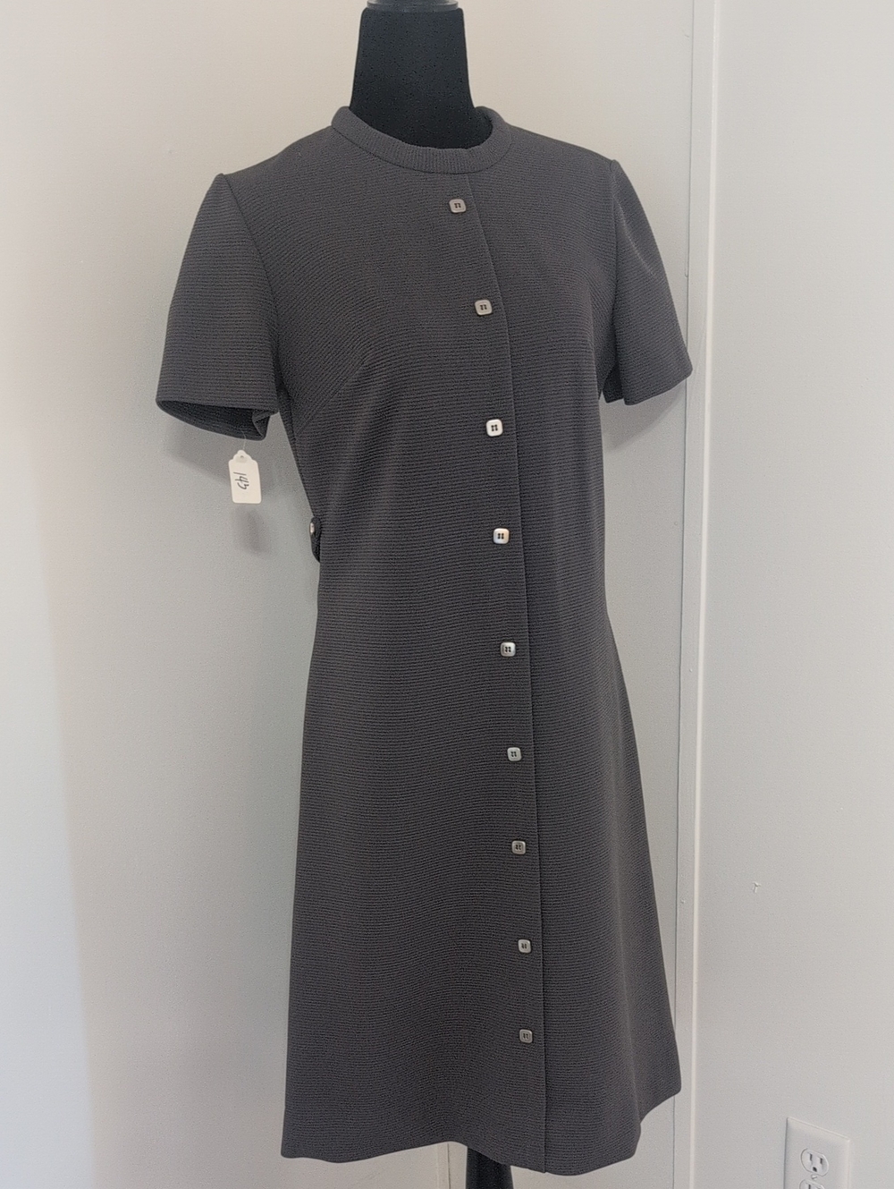 Vintage Kay Windsor Union Made Tag Gray Short Sleeve Button-Front Dress